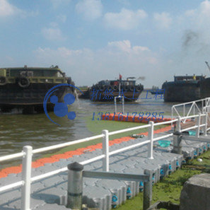 上?；破纸胪?>
                                                <div   id=